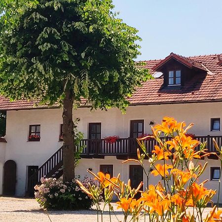 Pension Margaretenhof Bayerbach Esterno foto